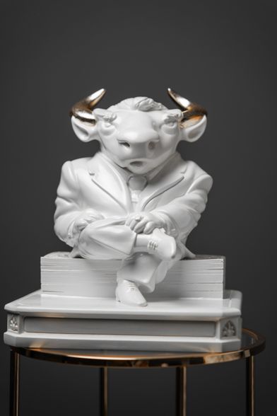 Statuette The Important Taurus with Gold