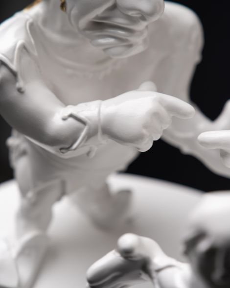 Statuette The Twisted Gemini With Gold