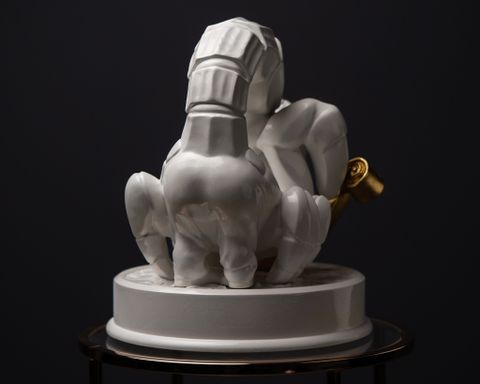 Statuette “Mysterious Scorpio with Gold”