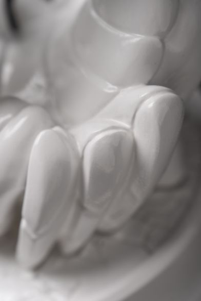 Statuette “Mysterious Scorpio with Gold”