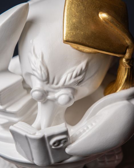 Statoette Thoughtful Cancer With Gold