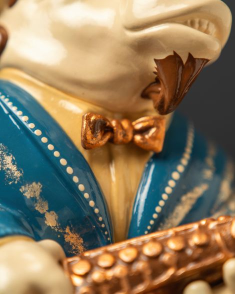 Statuette “Capricorn in the Rhythm of Jazz” — Blue Masquerade