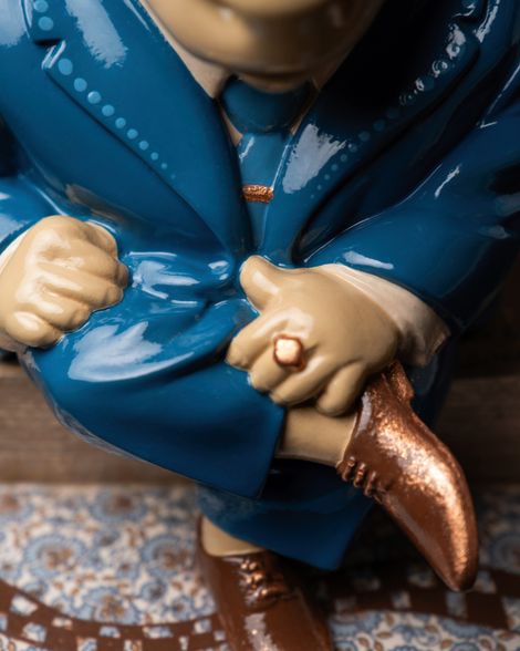 Statuette Taurus – Blue Masquerade