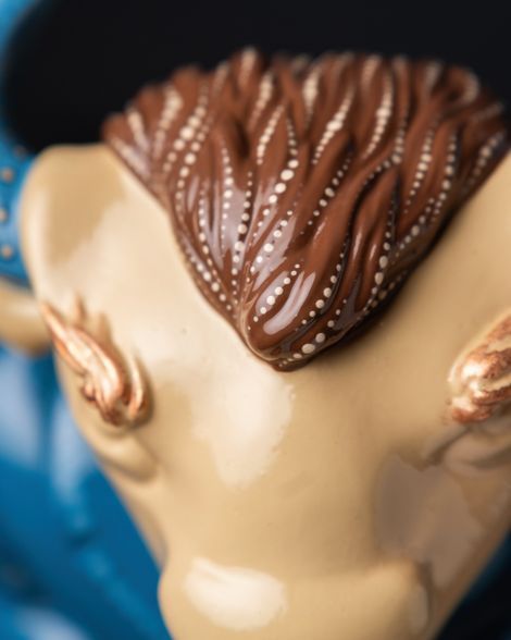 Statuette Taurus – Blue Masquerade