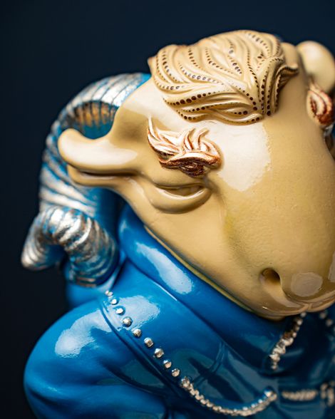 Statuette Aries – Blue Masquerade