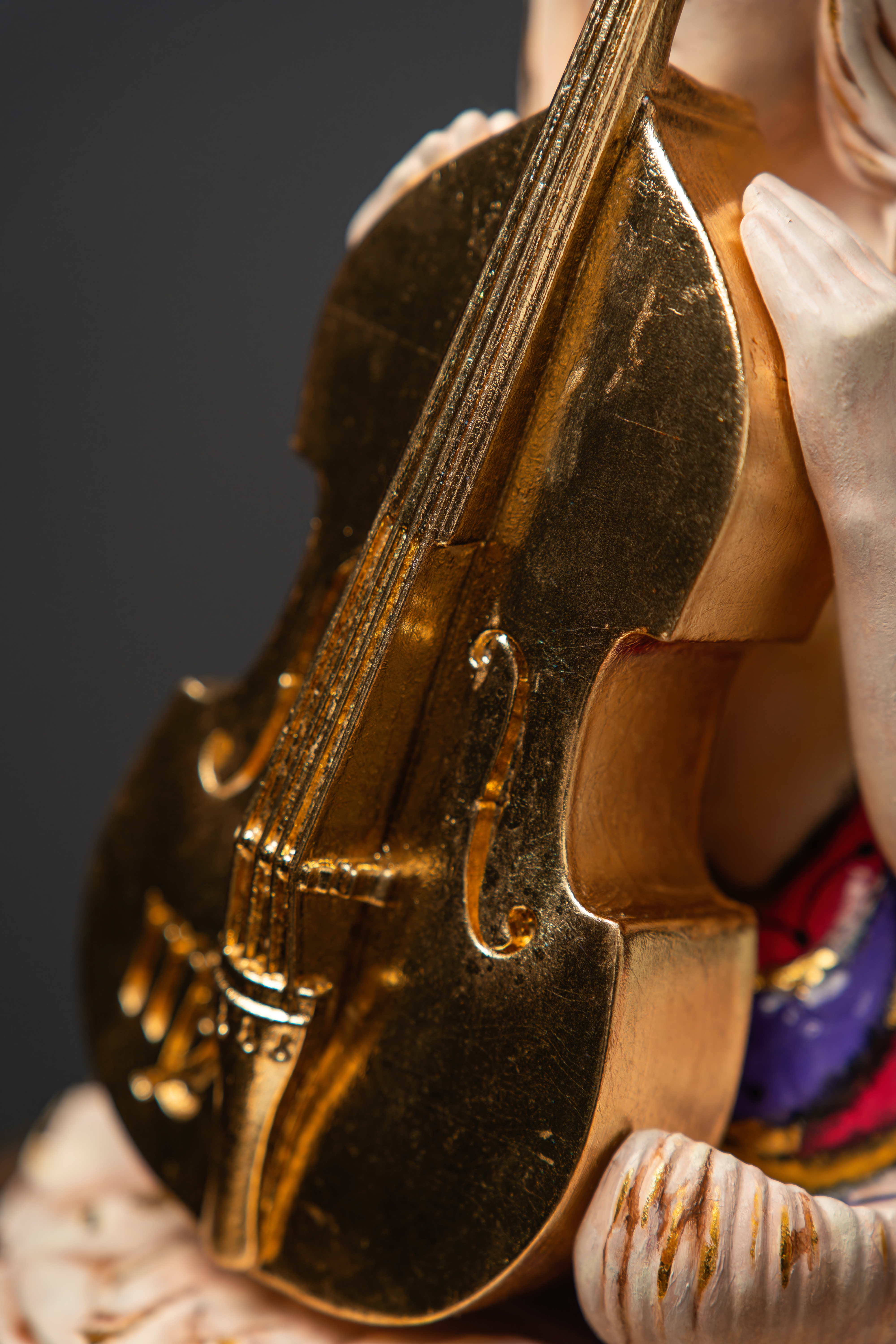 Statuette "Musical Virgo" Carnival