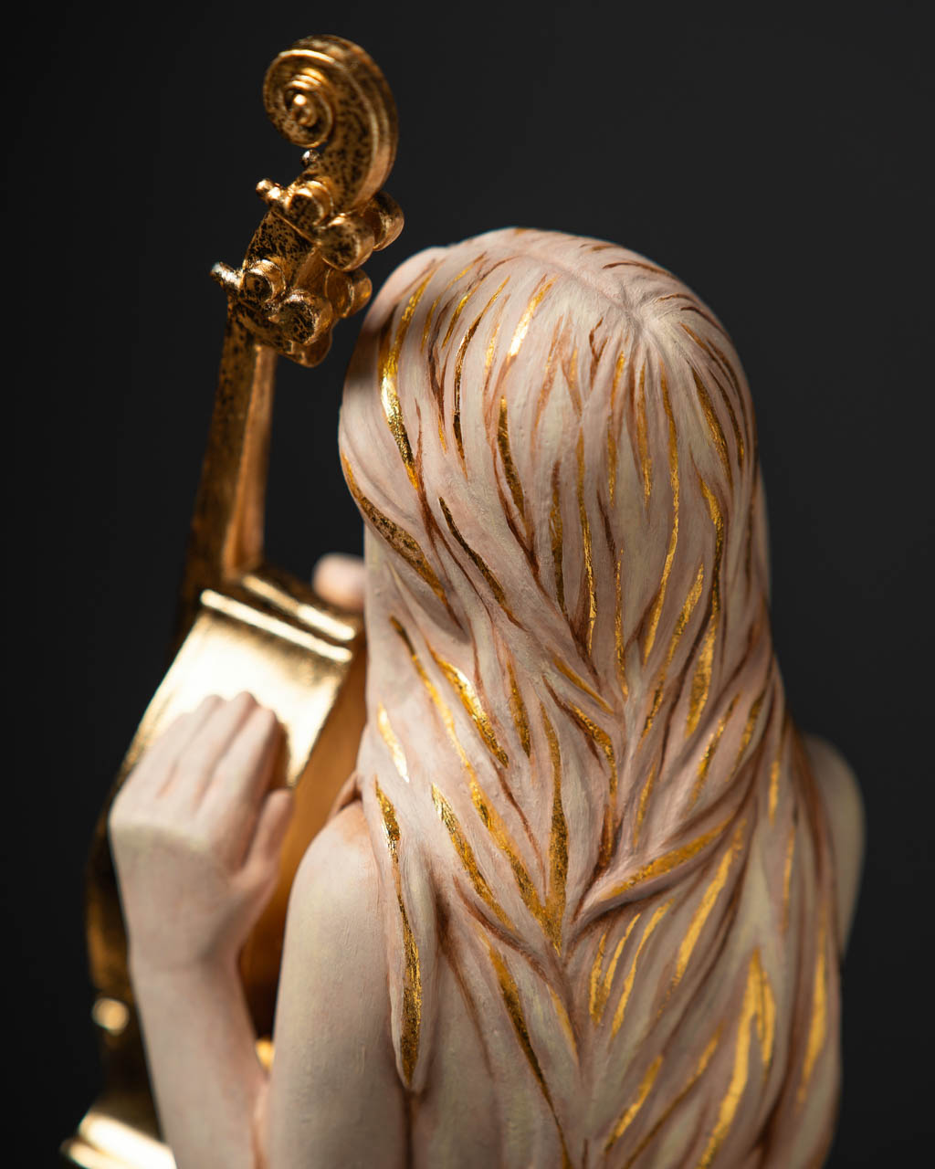 Statuette "Musical Virgo" Carnival