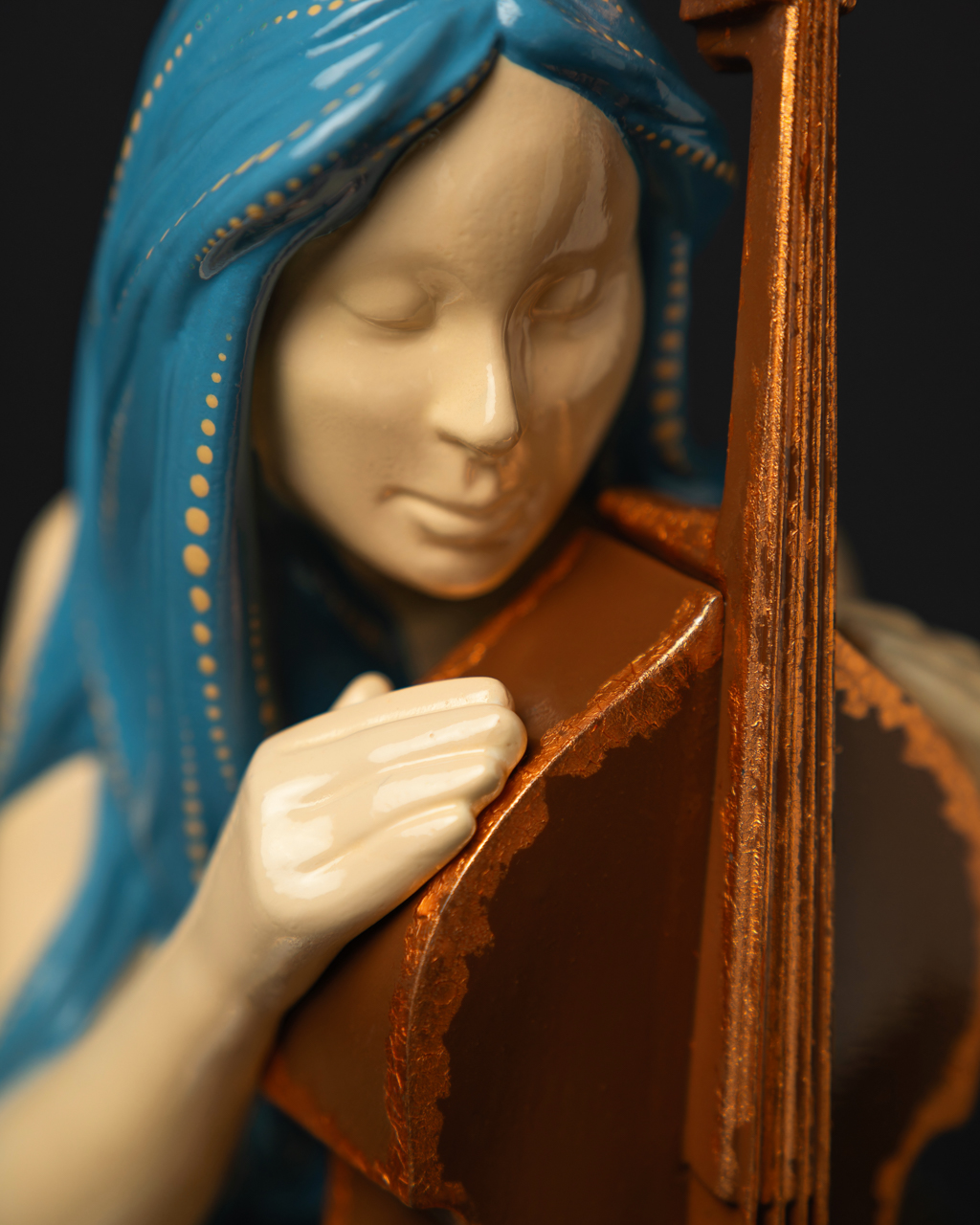 Statuette “Musical Virgo" Blue Masquerade