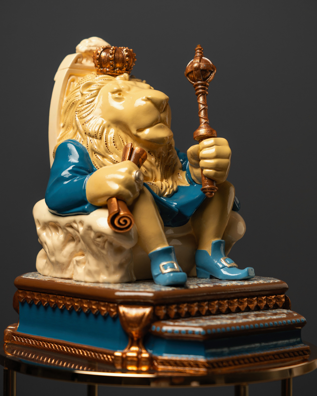 Statuette Leo – Blue Masquerade