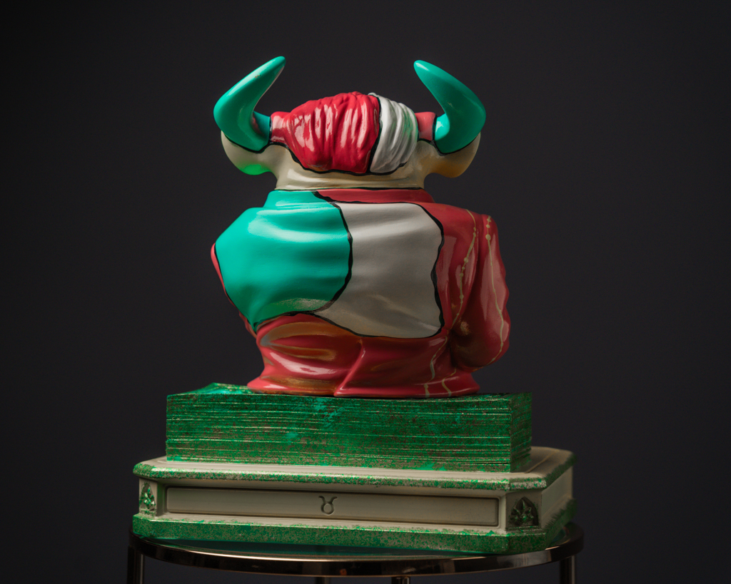 Statuette Taurus – Constellation Etudes