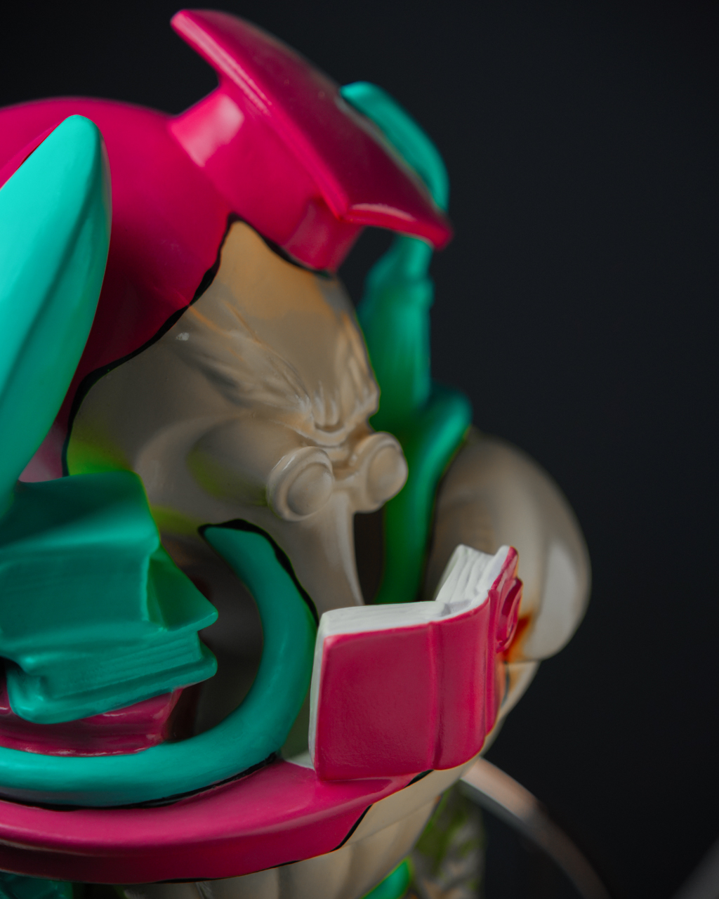 Statuette Cancer – The Fool’s Theatre Zodiac