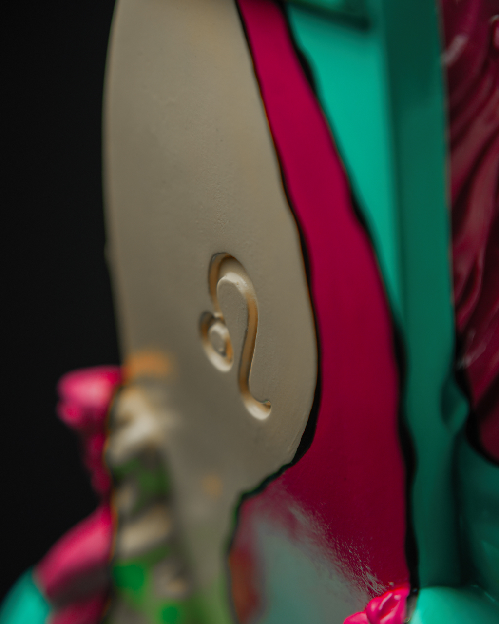 Statuette Leo – Constellation Etudes