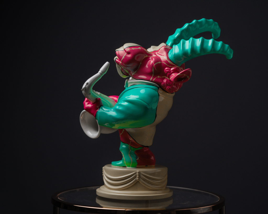 Statuette Capricorn – The Fool’s Theatre Zodiac