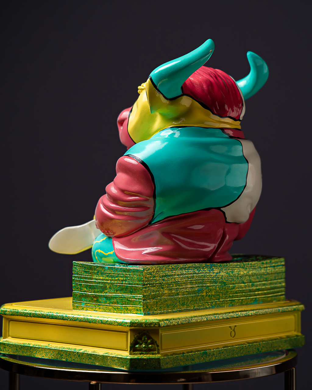 Statuette Taurus – The Fool’s Theatre Zodiac