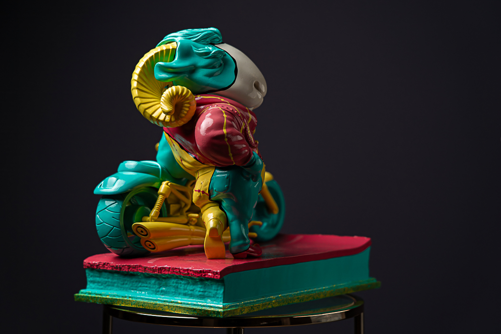 Statuette Aries – The Fool’s Theatre Zodiac